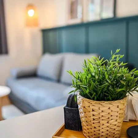 Erholung Pur Nahe Krankenhaus & Uni Mit Parkplatz!