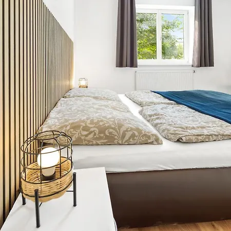 Erholung Pur Nahe Krankenhaus & Uni Mit Parkplatz! Appartamento