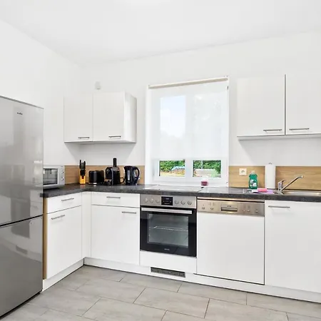 Erholung Pur Nahe Krankenhaus & Uni Mit Parkplatz! Appartamento Graz