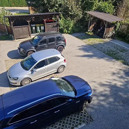 Appartement Erholung Pur Nahe Krankenhaus & Uni Mit Parkplatz!